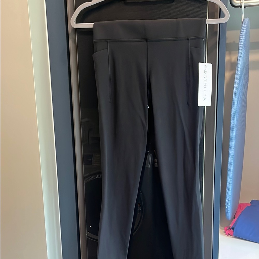 Athleta Salutation Stash Tight